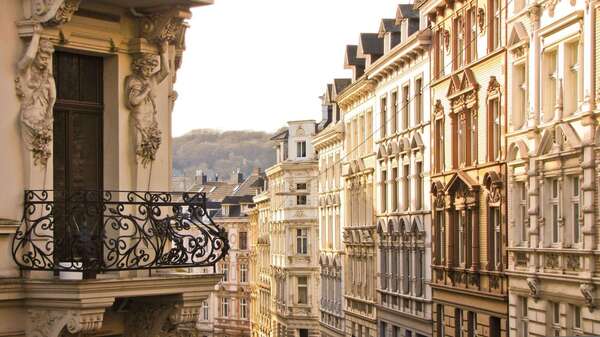 Façades d'immeubles patrimoniaux